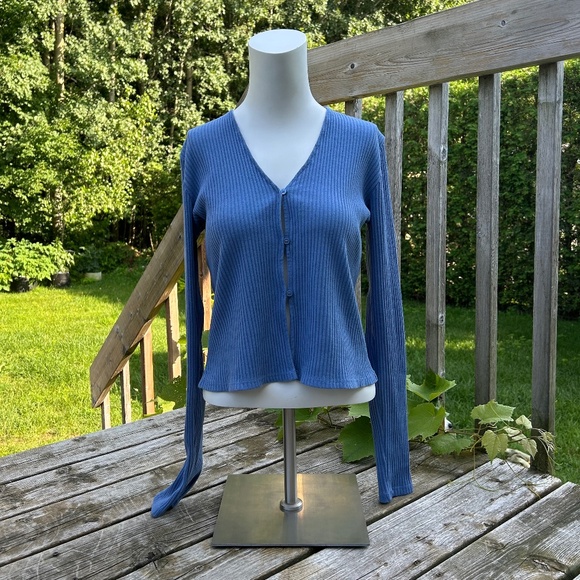 H&M ⎮ Blue ribbed long sleeve cardigan - Picture 1 of 5